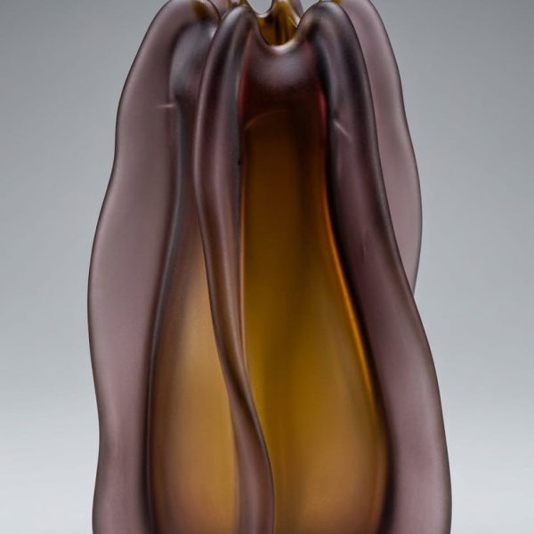AMBER GLASS VASE