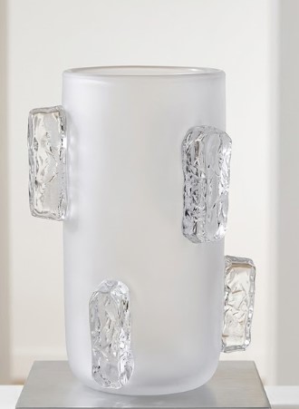 CLEAR GLASS VASE