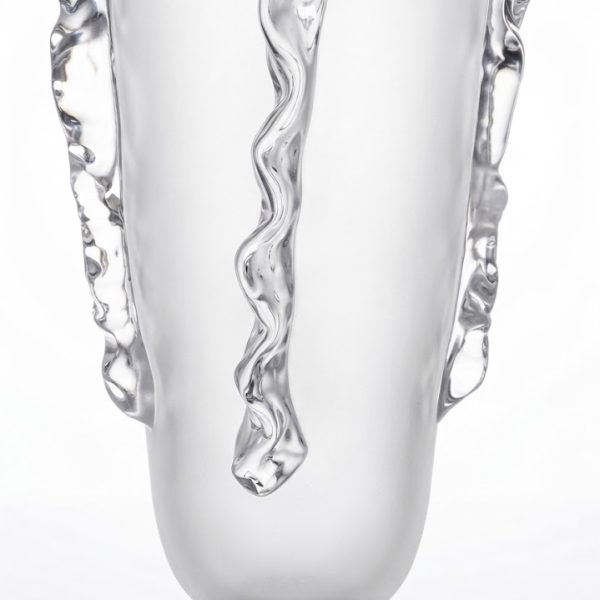 CLEAR GLASS VASE