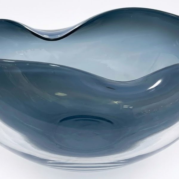 BLUE GLASS BOWEL