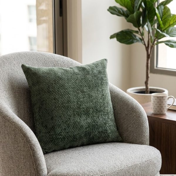 CHENILLE CUSHION